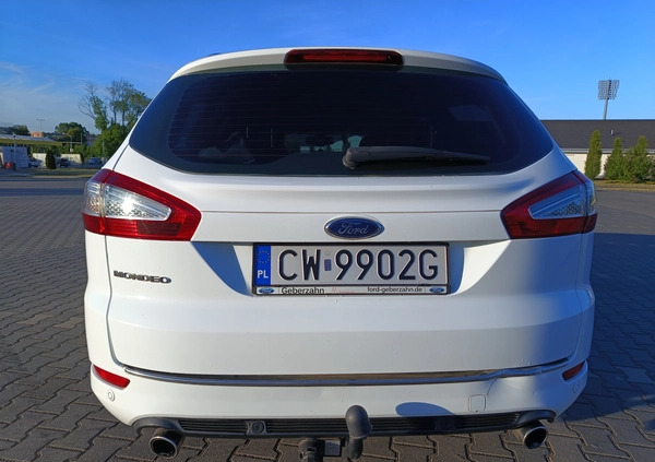 Ford Mondeo cena 29900 przebieg: 153000, rok produkcji 2011 z Bełżyce małe 562